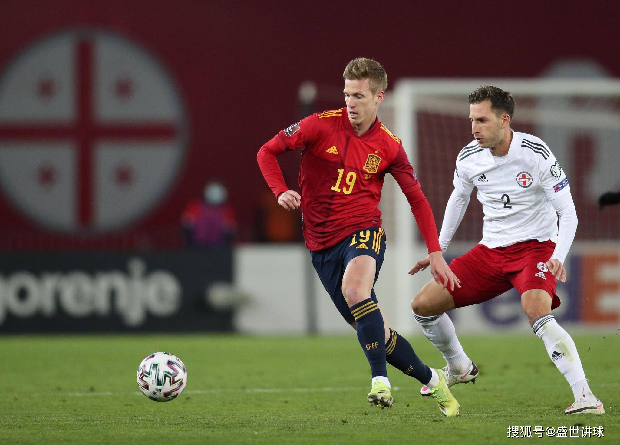 顶尖较量！欧洲足球震撼赛事拉开序幕的简单介绍