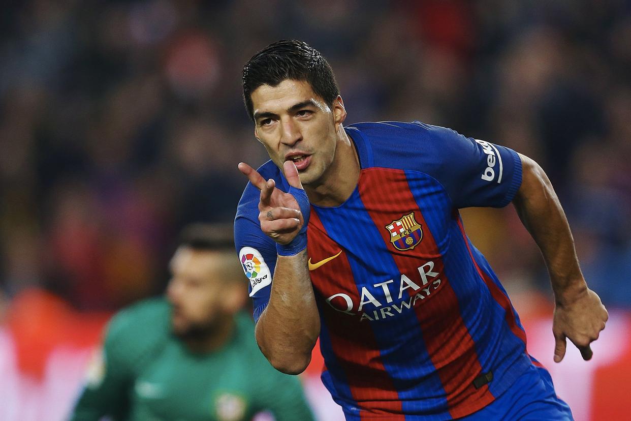 苏亚雷斯节奏完全掌控，几内亚节奏掌控德国